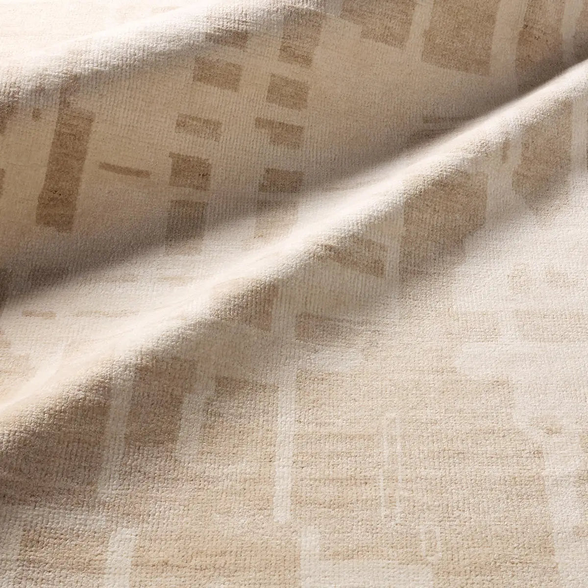 Ashend Hand Knotted Rug - AHD01